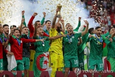 알제리, 연장 접전 끝에 튀니지 제압…아랍컵 축구대회 우승