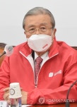 발언하는 김종인 총괄선거대책위원장