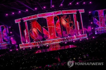 트와이스 네번째 월드투어 서울 공연