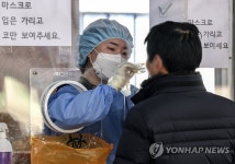 위중증 612명, 사흘째 600명대…신규확진 4천194명