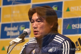 울산현대축구단 홍명보 감독