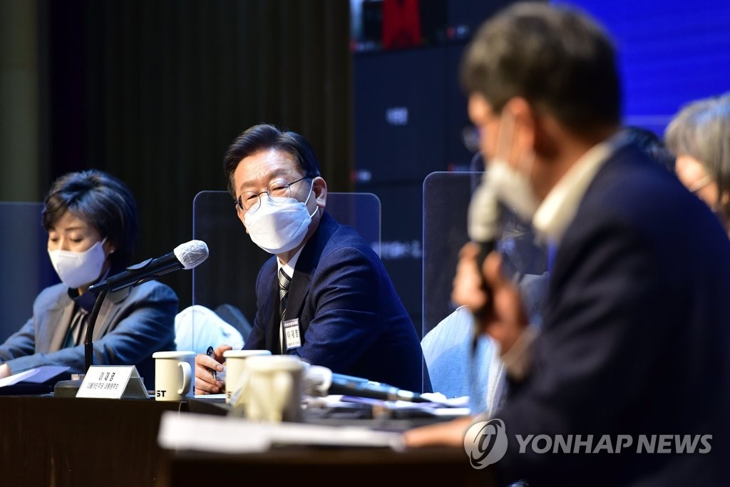 이재명 후보, AI와 반도체 산업 중심 정책 발표에 주목!
