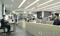 박범계 장관, 용인 법무연수원 방문