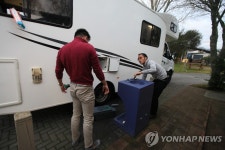 [길따라 멋따라] 성묘도 자제하는데 vs 동해안 차박이라도