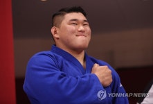 유도 김민종·김하윤·윤현지 포르투갈 그랑프리 금메달 '합창'