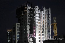 야간 수색이어지고 있는 화정아이파크