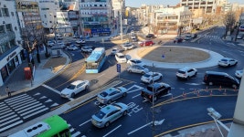교통체증에 천불 난다는 강릉시 옥천오거리 차량흐름 개선
