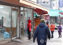 수유중앙시장에 설치된 투표소