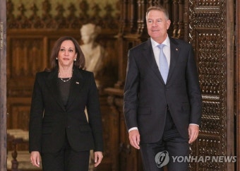 [우크라 침공] 루마니아 방문 미 부통령 