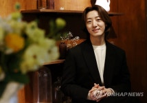 스타즈 온 스테이지 출연하는 박현수