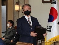 수석비서관회의 참석한 신인호 국가안보실 2차장