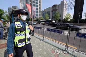 용산 대통령실 인근 집회 허용...경찰 항고 방침