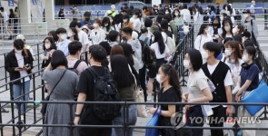 붐비는 음악축제 현장