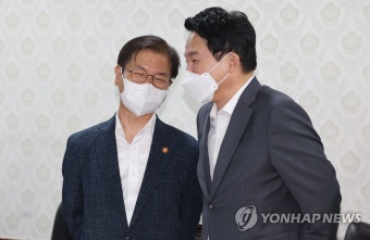 대화하는 이정식-원희룡 장관