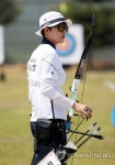 슈팅라인에 선 안산