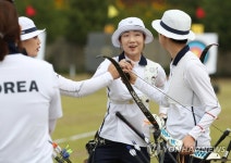 파이팅하는 최미선