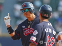 1루타 기록한 이대호