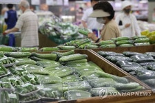 때 이른 더위…농산물 가격 급등