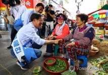 김동연, 이천 관고시장 유세