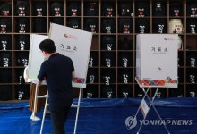 투표소로 변신하는 검도장