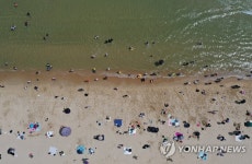해운대는 벌써 피서철