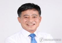 [6·1 지방선거] 전직 국회의원 누른 시의원…정성주 김제시장 당선인