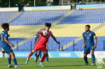 황선홍호, U-23 아시안컵 축구 8강 진출…태국에 1-0 승리