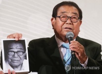 사람 부자 송해 빈소에 스타들 조문행렬…쫓아갈 수 없는 분(종합)