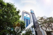 전북은행 본점 앞에 천만그루 정원 조성
