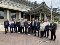 문화재위원들 靑 답사 이대로 가면 관광지 이상도 이하도 아냐