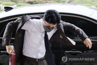출근하는 한동훈 법무장관