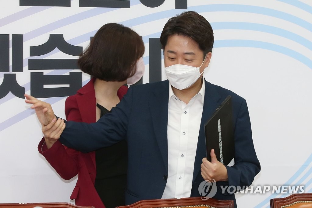 이준석 후보, 단일화 거부 강조하며 완주 의지 드러내며 꾸준한 입장 유지