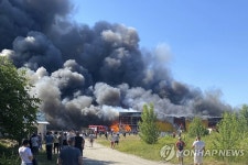미, 러 쇼핑몰 폭격 뒤 우크라 대공방어체계 지원 확약