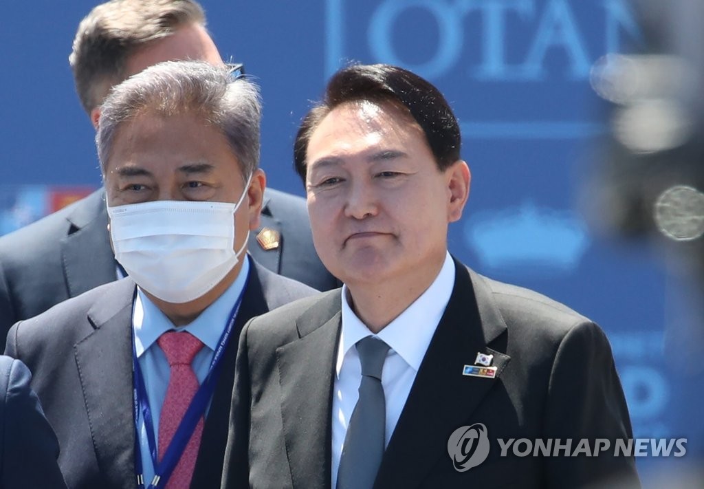 윤석열 대통령, 나토 정상회의 참석과 한-일 정상회담 예정, 다수의 양자 회담도 추진