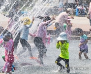 여름에는 물놀이가 최고