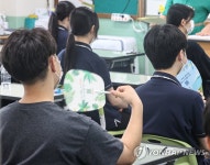 무더위 속 모의고사