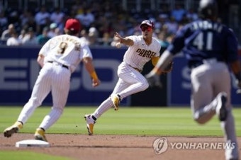 MLB닷컴 