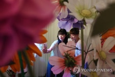사계절을 담은 미디어아트 전시