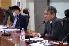 발언하는 김남준 변호사