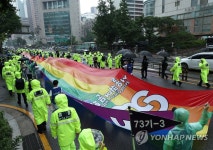 서울도심 무지개 물결