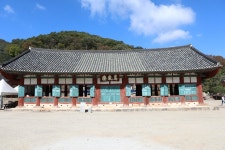 조선 후기 사찰 누각 고창 선운사 만세루 지붕 보수한다