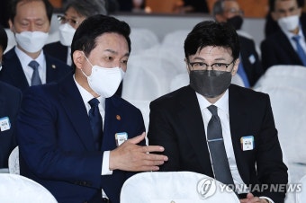 대화하는 한동훈 장관과 원희룡 장관
