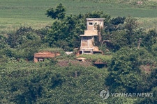 적막한 북측 초소