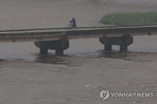 물 불어난 중랑천