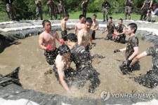 유격훈련 참호격투