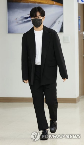 '음주운전 사고' 징계위 출석하는 김민석