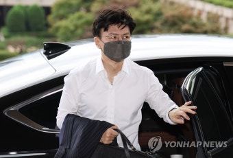출근하는 한동훈 법무장관