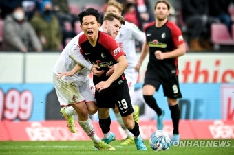 축구 국가대표 정우영, 개막 2경기 연속 벤치…주전 경쟁 빨간불