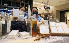 신세계백화점, 쌀 전통주 추석 선물 세트 판매