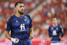 '골대 불운' 이강인, 시즌 첫 도움…마요르카는 베티스에 1-2 패